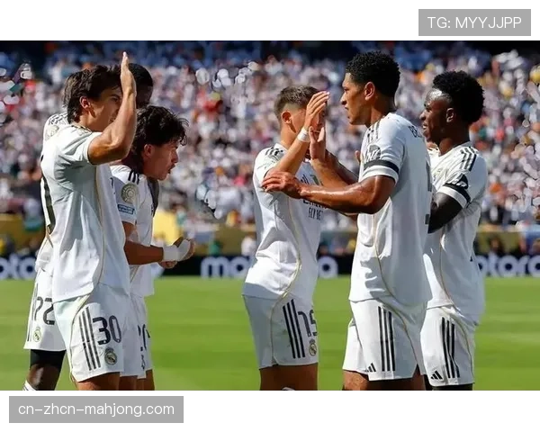 战术复盘：皇马如何凭借卡马文加的后腰表现零封劲敌